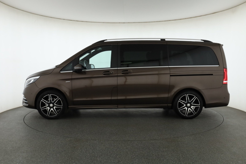 Mercedes-Benz V, 2017