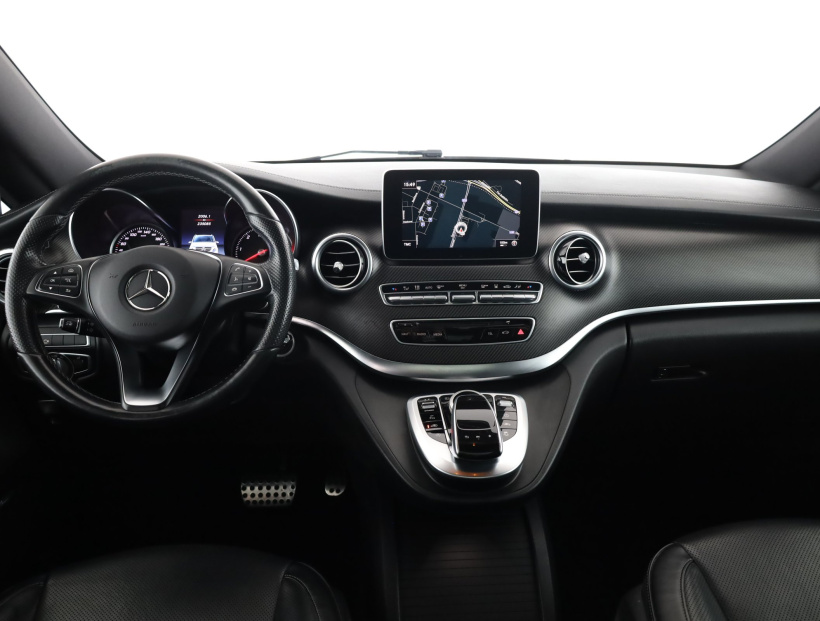 Mercedes-Benz V, 2017