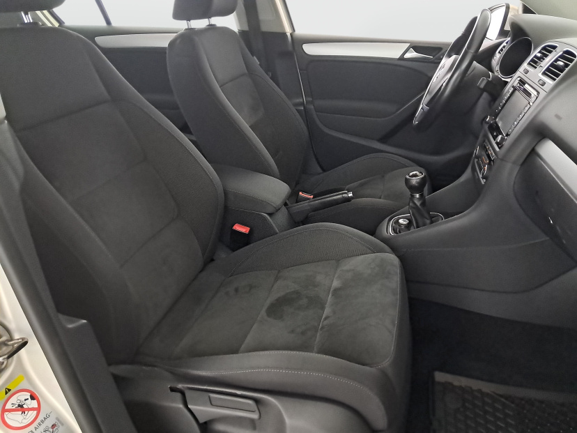 Volkswagen Golf, 2011