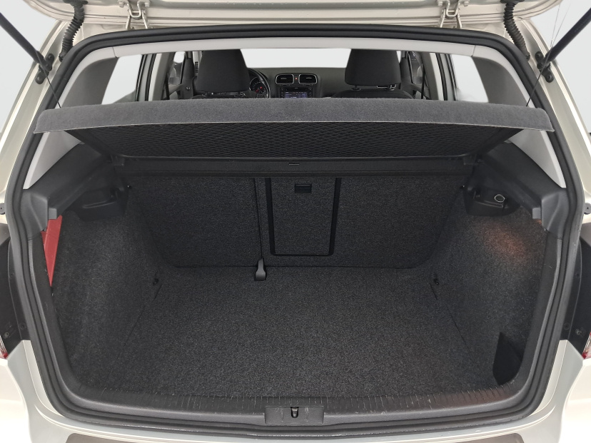 Volkswagen Golf, 2011