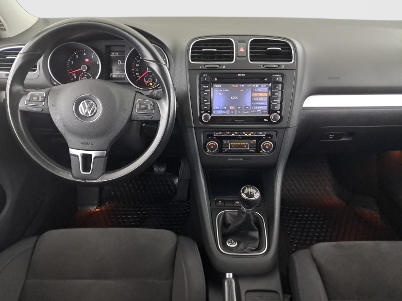 Volkswagen Golf, 2011