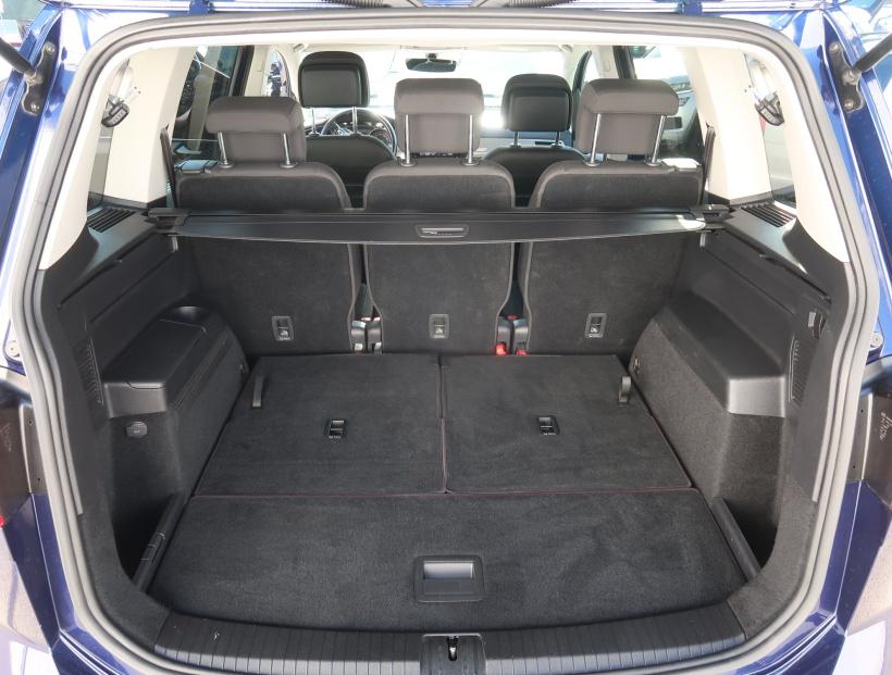 Volkswagen Touran, 2020