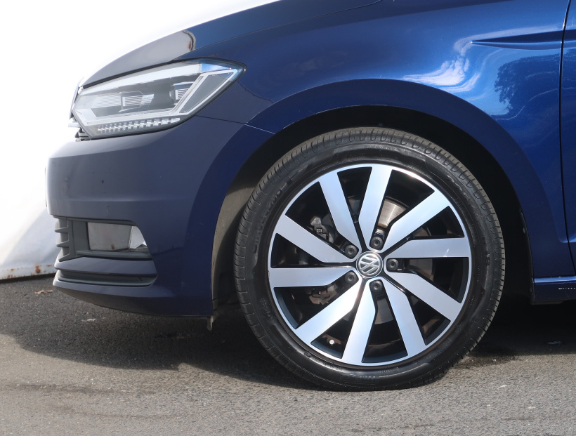 Volkswagen Touran, 2020