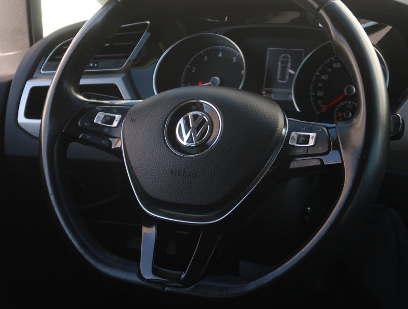 Volkswagen Touran, 2020