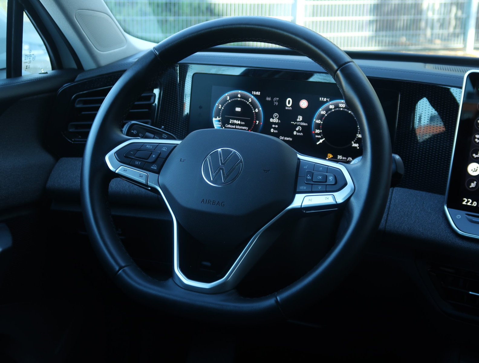 Volkswagen Tiguan - 2024