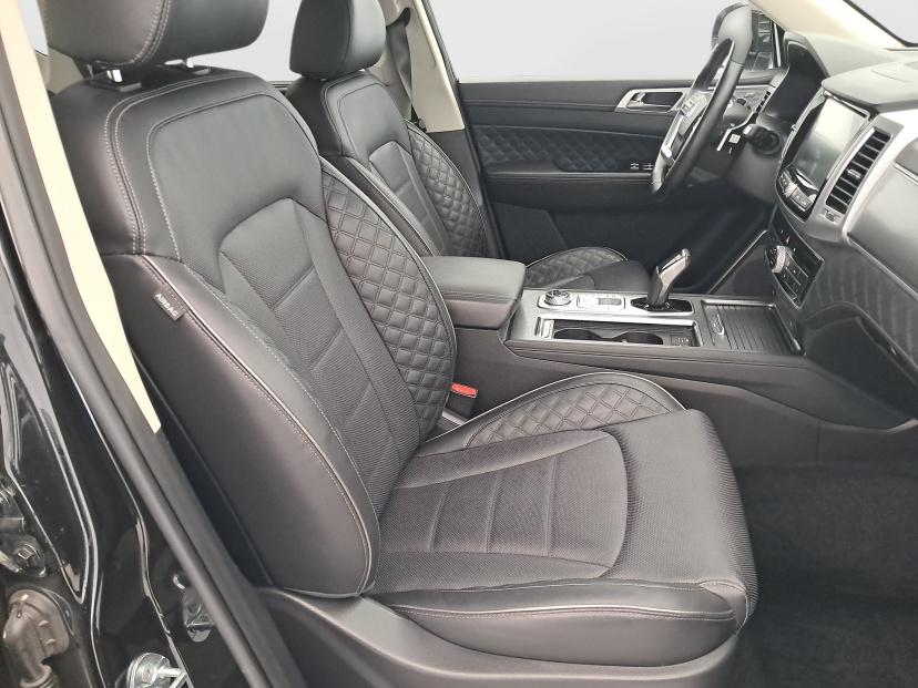SsangYong Rexton, 2022