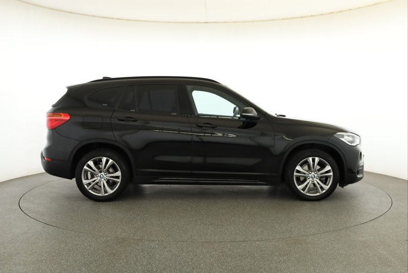 BMW X1, 2019