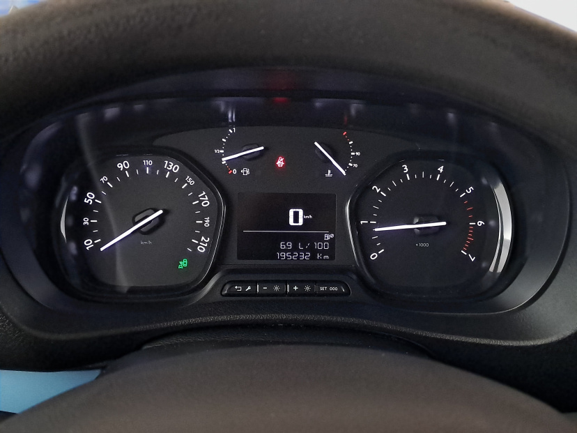 Peugeot Traveller, 2018