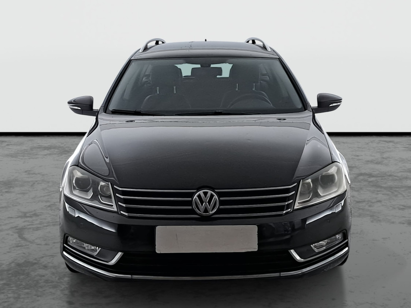 Volkswagen Passat, 2011