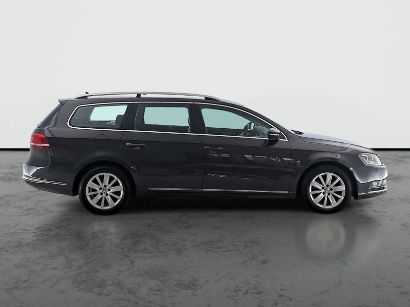 Volkswagen Passat, 2011