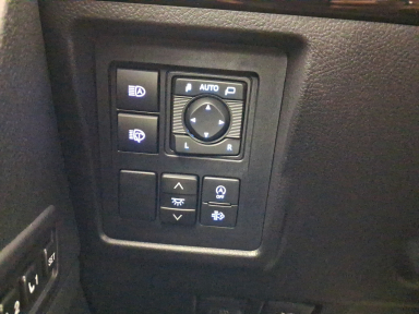 Toyota Land Cruiser - 2023