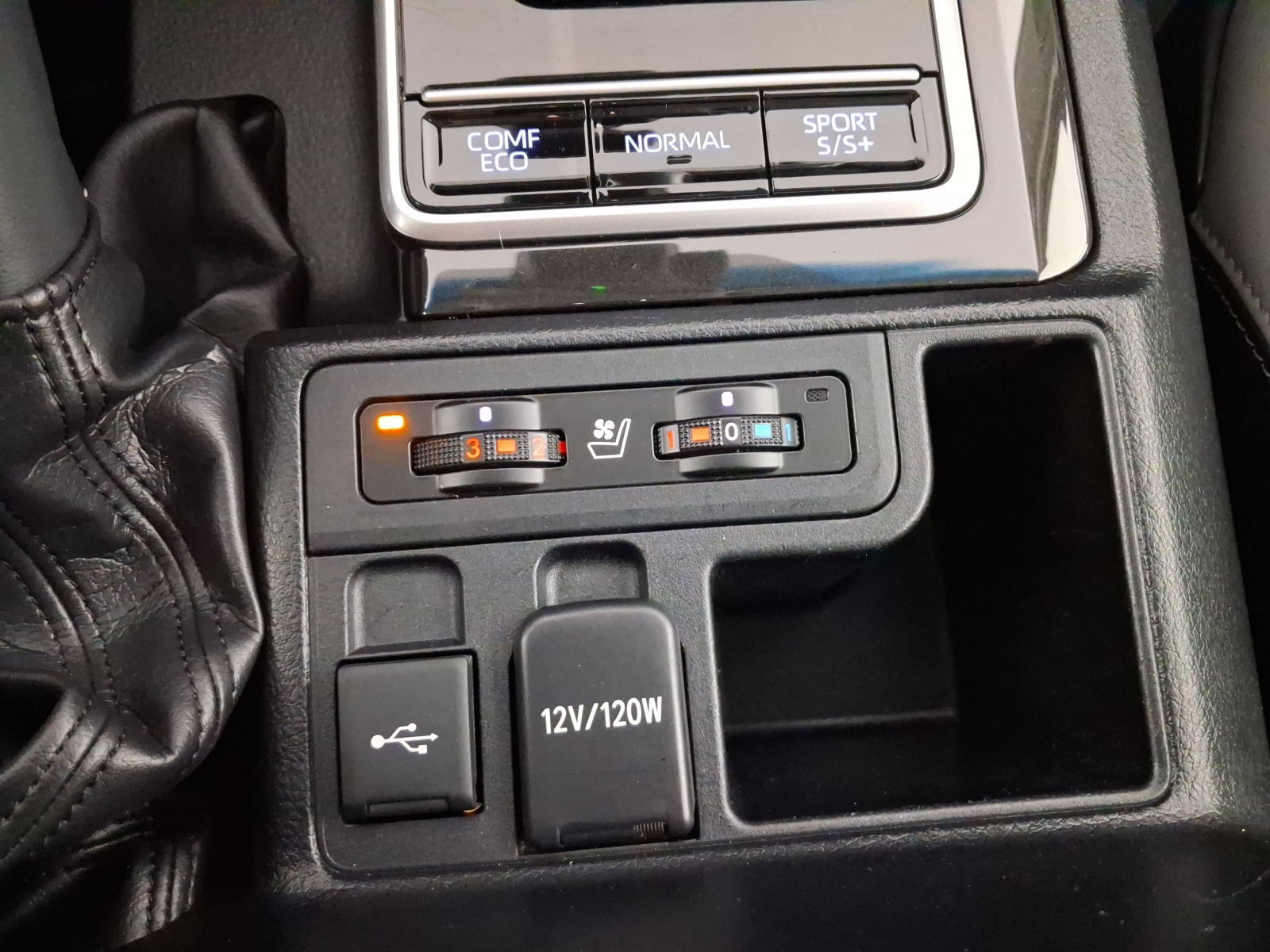 Toyota Land Cruiser - 2023