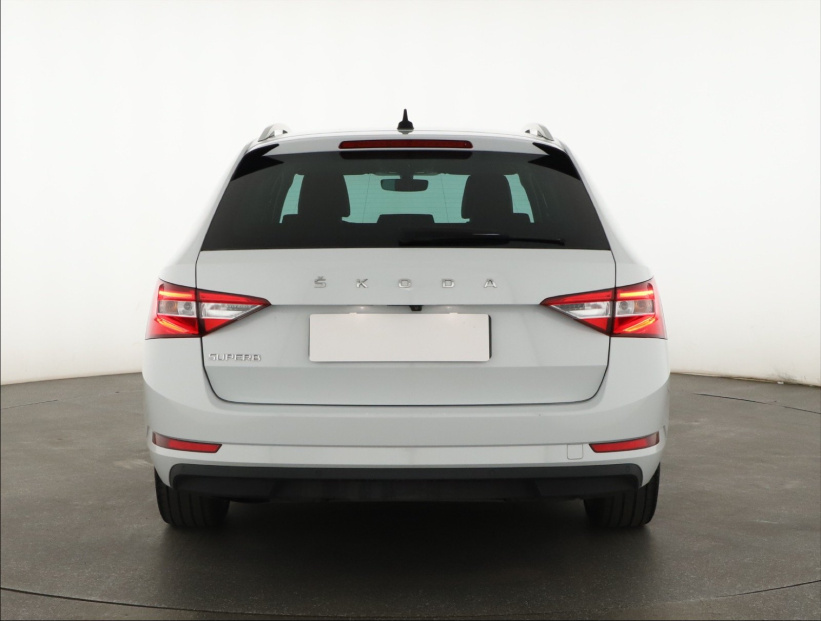 Škoda Superb, 2022