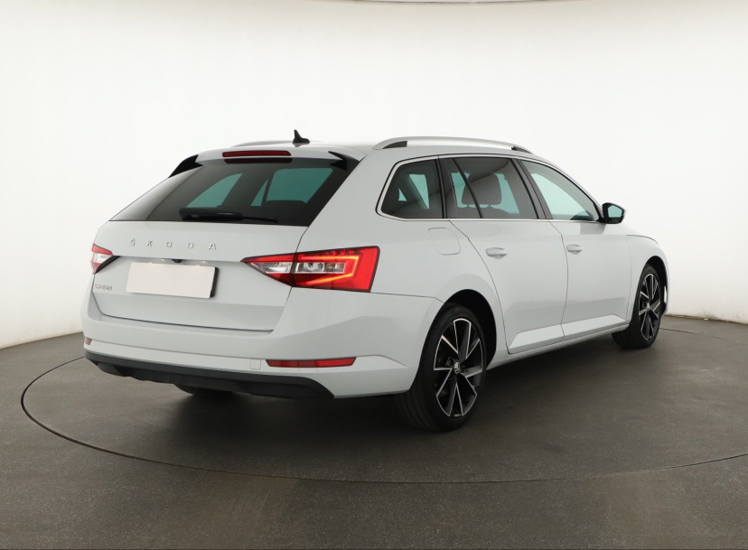 Škoda Superb, 2022