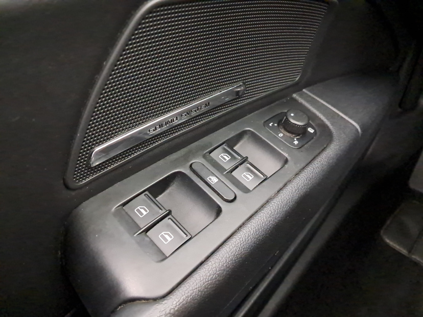 Škoda Superb, 2012