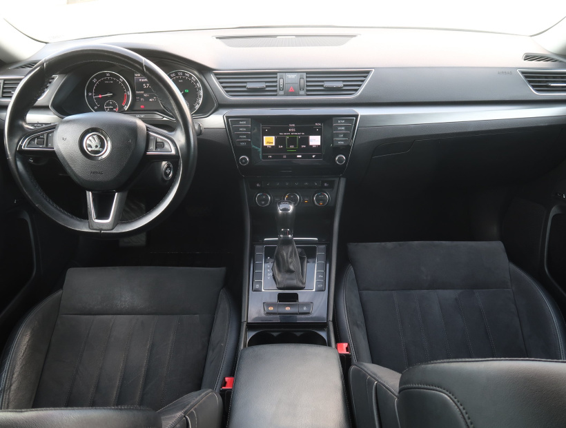 Škoda Superb, 2015