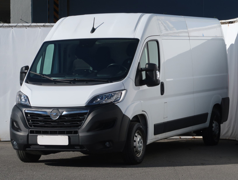 Opel Movano, 2023