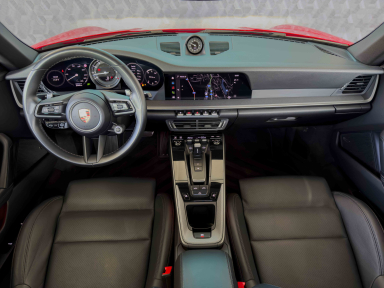 Porsche 911 - 2024