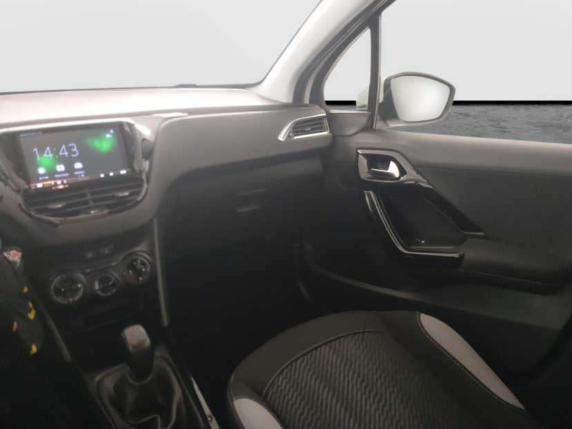 Peugeot 2008, 2014
