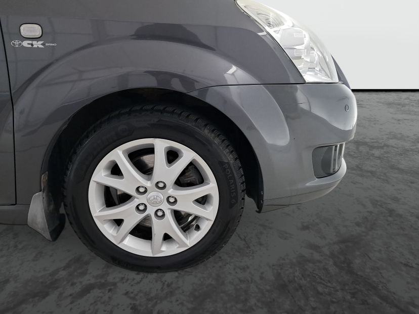 Toyota Corolla Verso, 2008