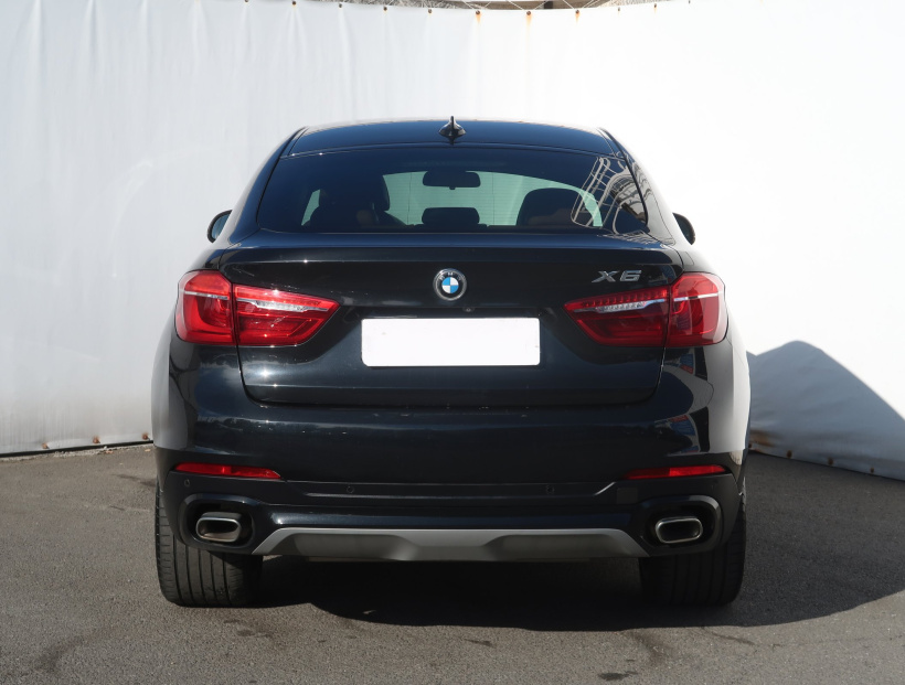 BMW X6, 2015