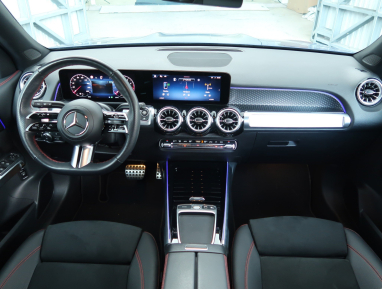 Mercedes-Benz GLB - 2025