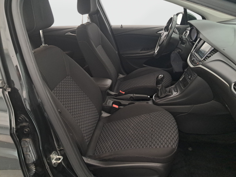 Opel Astra, 2019