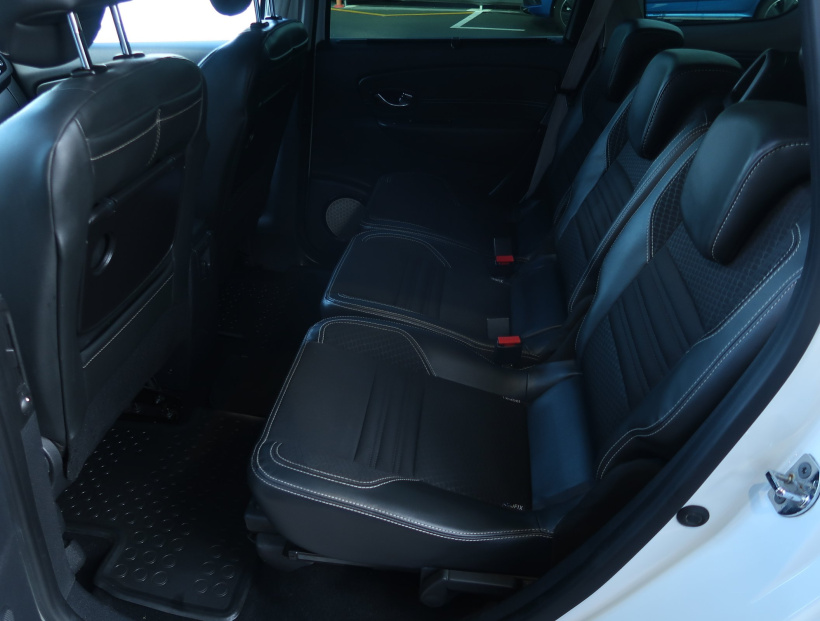 Renault Grand Scenic, 2015