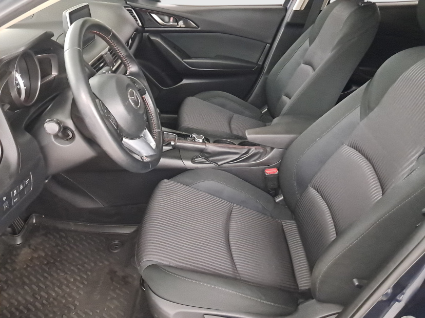 Mazda 3, 2016