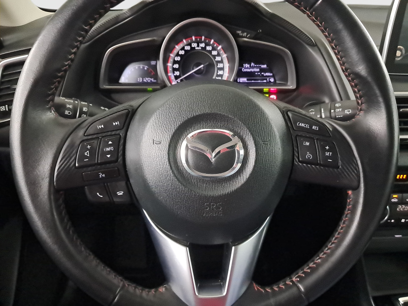 Mazda 3, 2016