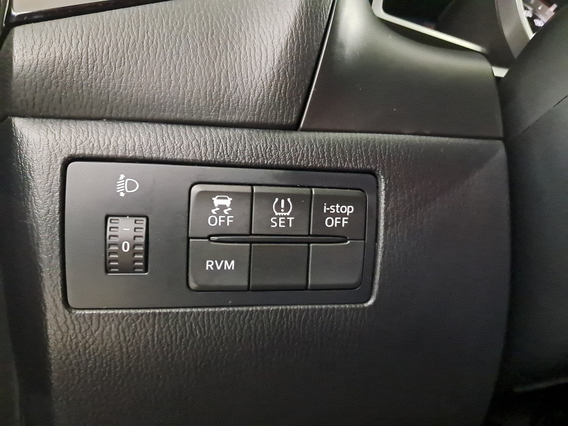 Mazda 3, 2016