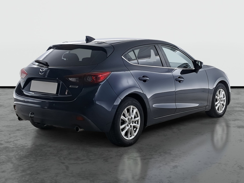 Mazda 3, 2016