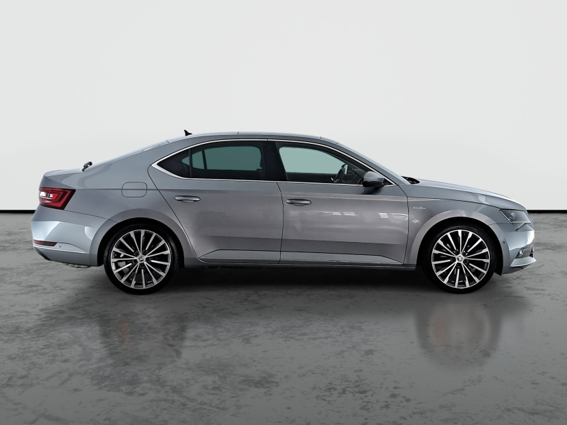Škoda Superb, 2017