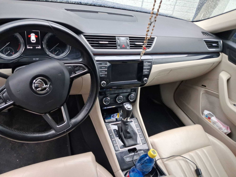 Škoda Superb, 2016