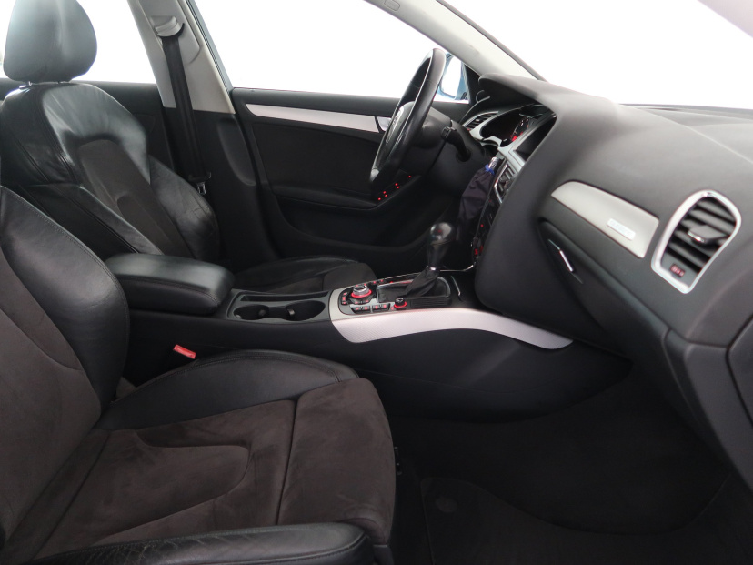 Audi A4 Allroad, 2010