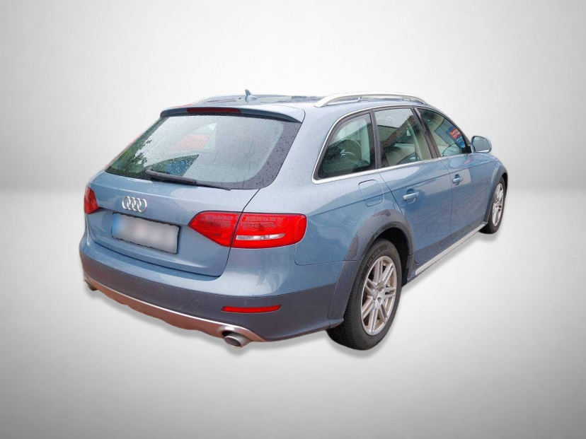 Audi A4 Allroad, 2010