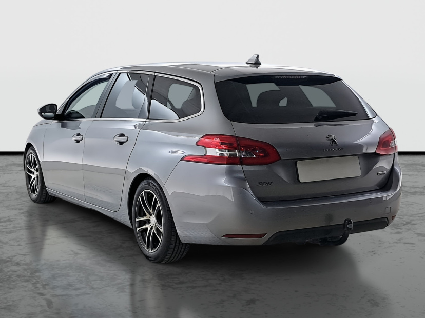 Peugeot 308, 2015