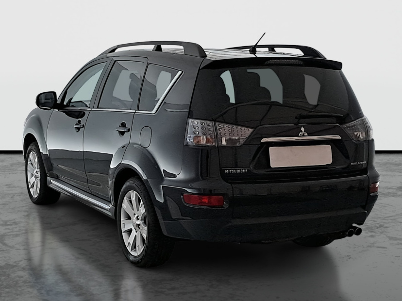 Mitsubishi Outlander, 2011
