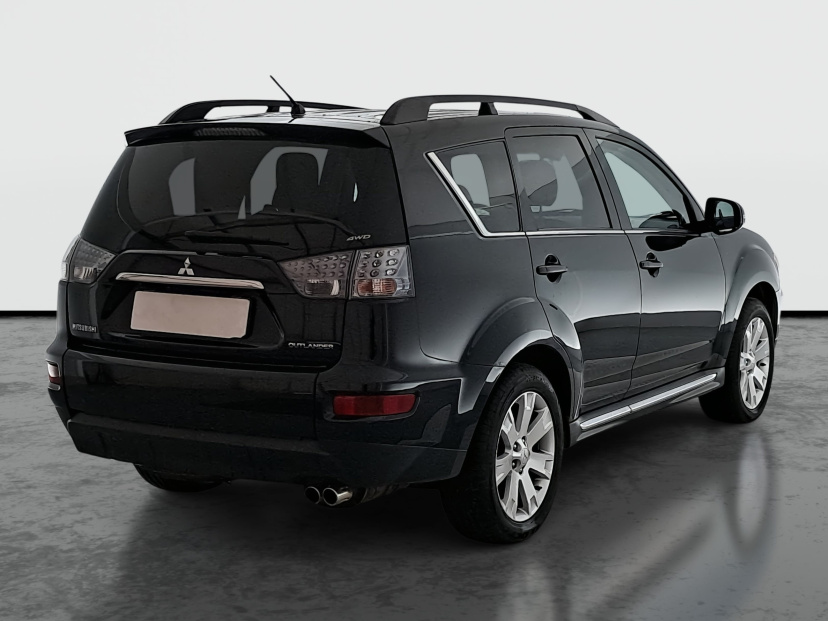 Mitsubishi Outlander, 2011
