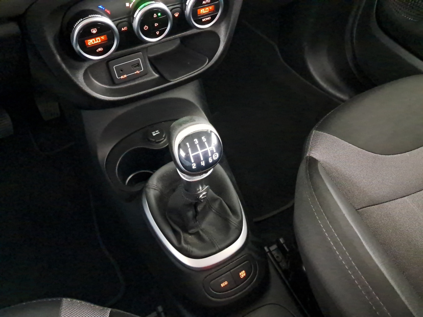 Fiat 500L, 2015
