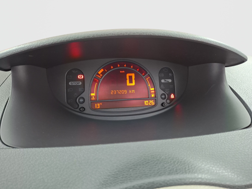 Renault Modus, 2005
