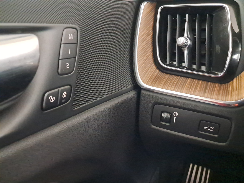 Volvo XC60, 2018