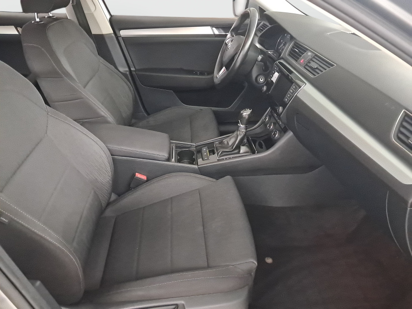 Škoda Superb, 2015