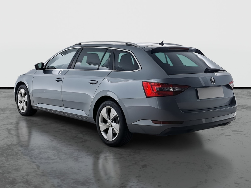 Škoda Superb, 2015