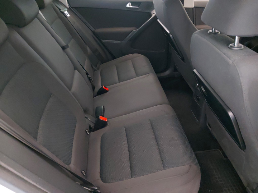 Volkswagen Tiguan, 2010