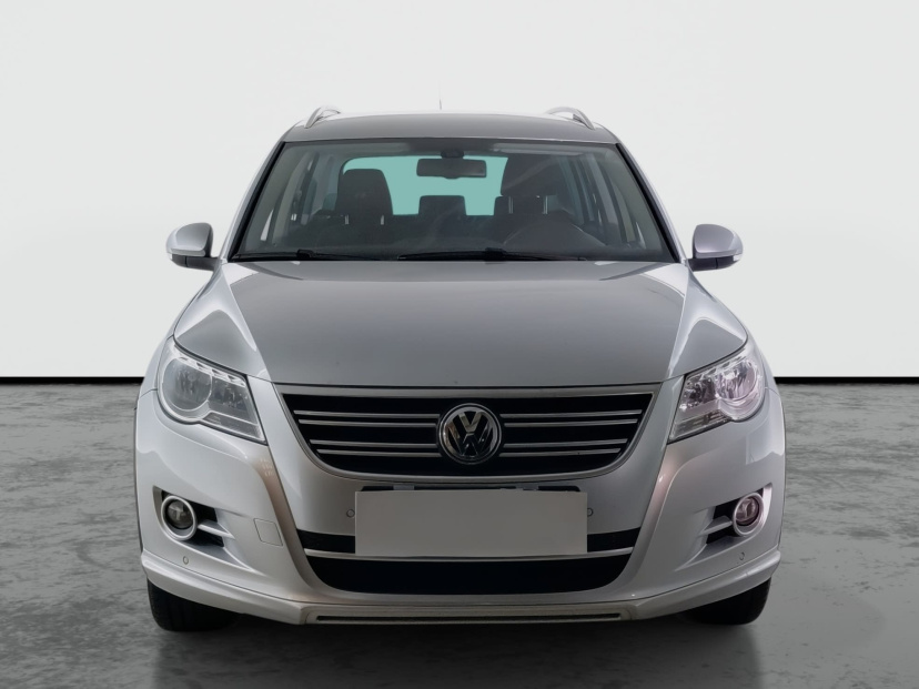Volkswagen Tiguan, 2010