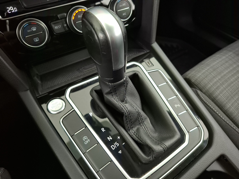 Volkswagen Passat, 2019