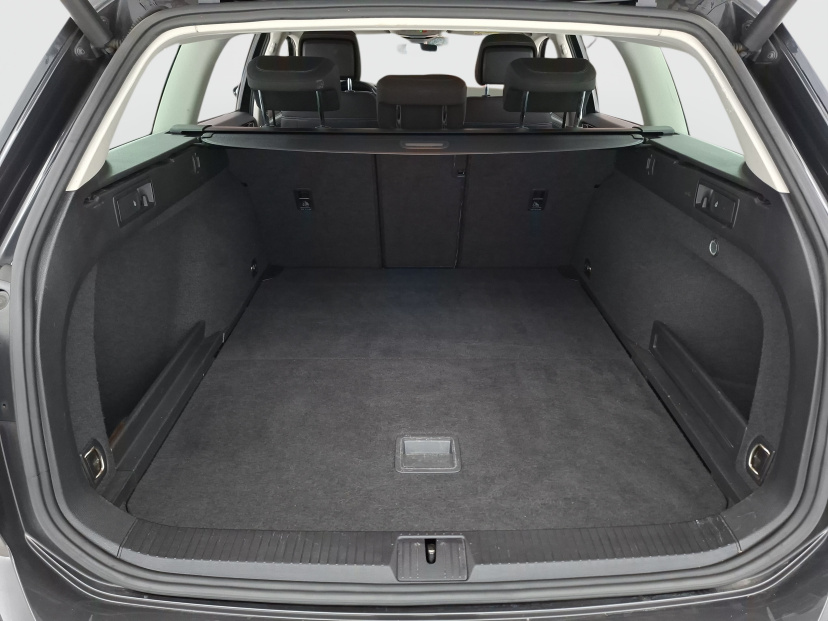 Volkswagen Passat, 2019