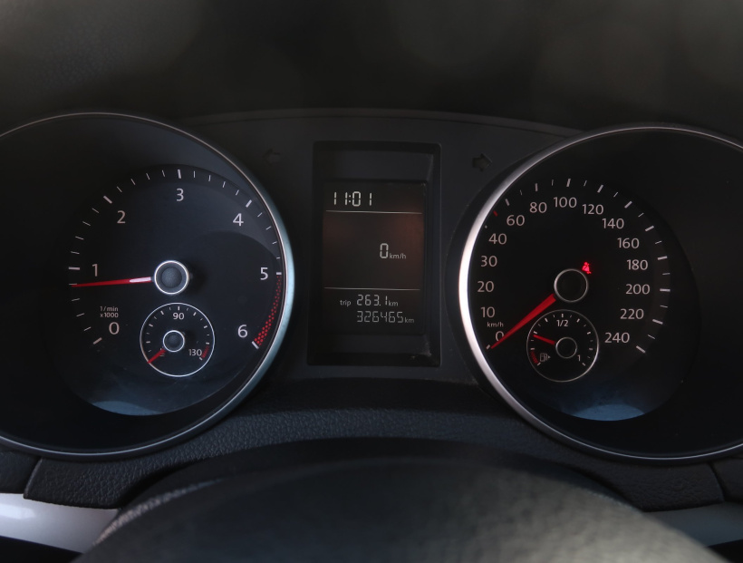 Volkswagen Golf, 2011
