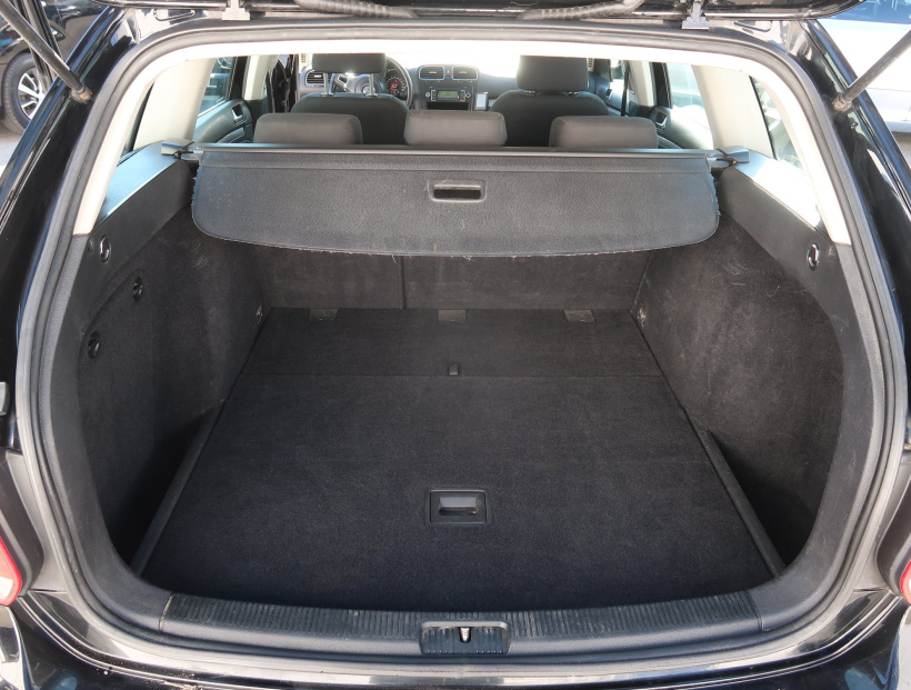 Volkswagen Golf, 2011